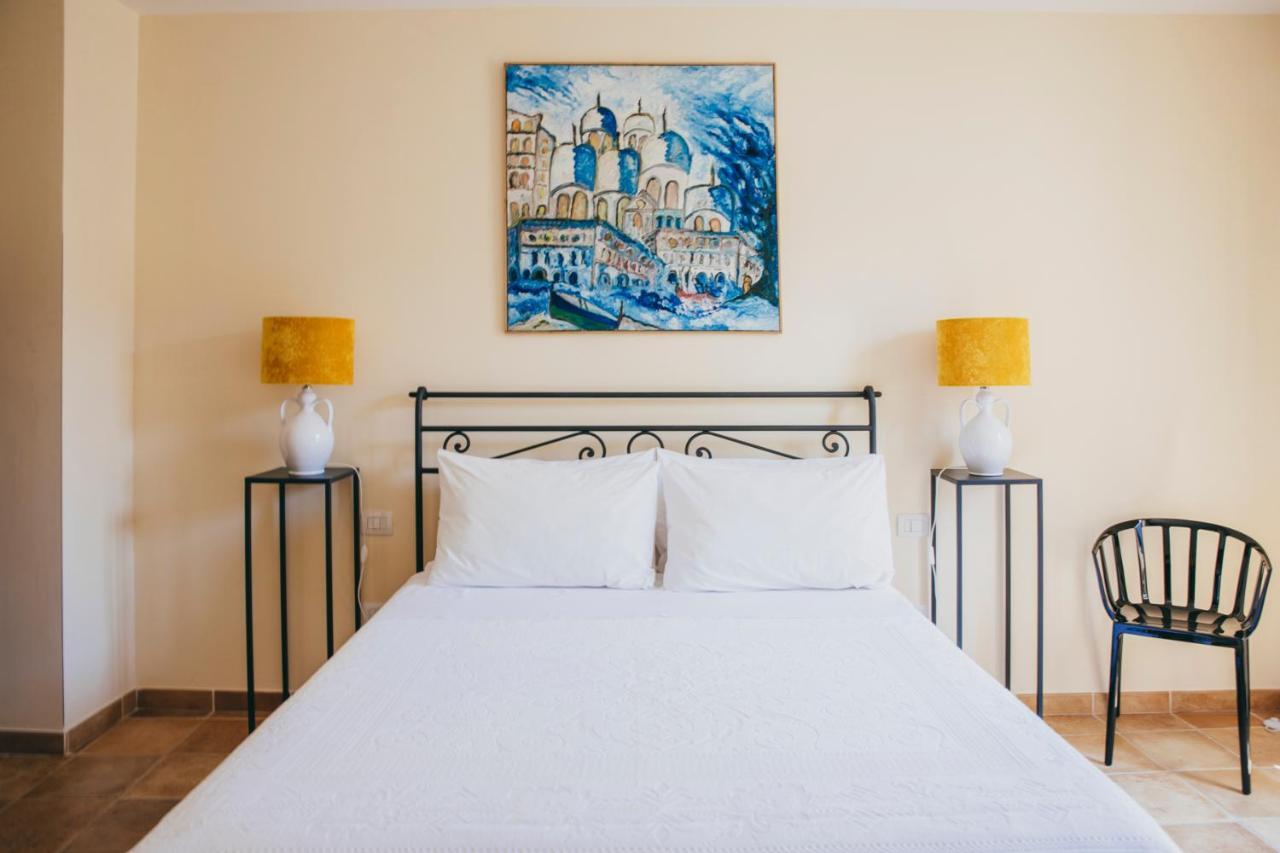 Conte Orsini Apartment Конверсано Экстерьер фото